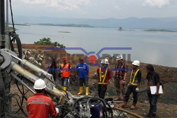 jasa pengeboran dan peledakan, kontraktor pengeboran dan peledakan, jasa drilling blasting, kontraktor drilling blasting